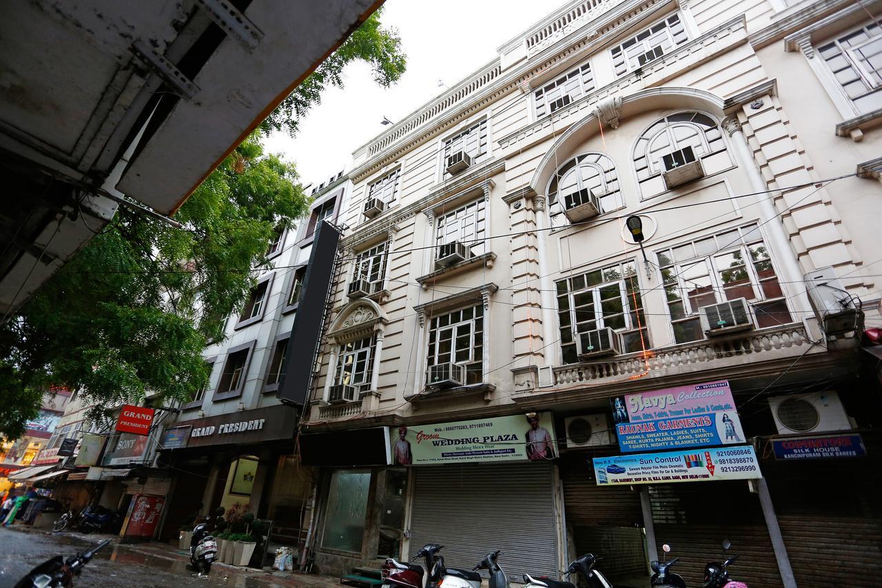Oyo 5401 Hotel Mid Town New Delhi Eksteriør bilde