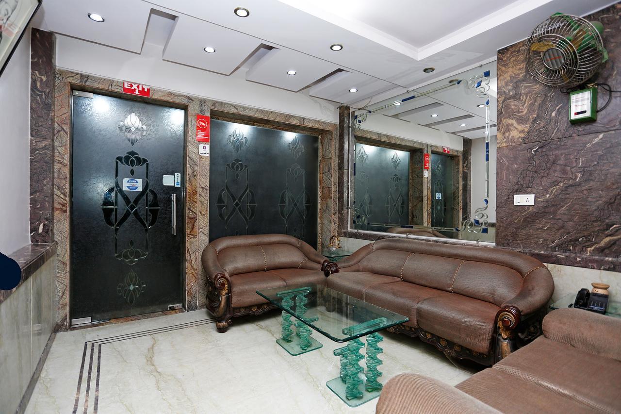 Oyo 5401 Hotel Mid Town New Delhi Eksteriør bilde